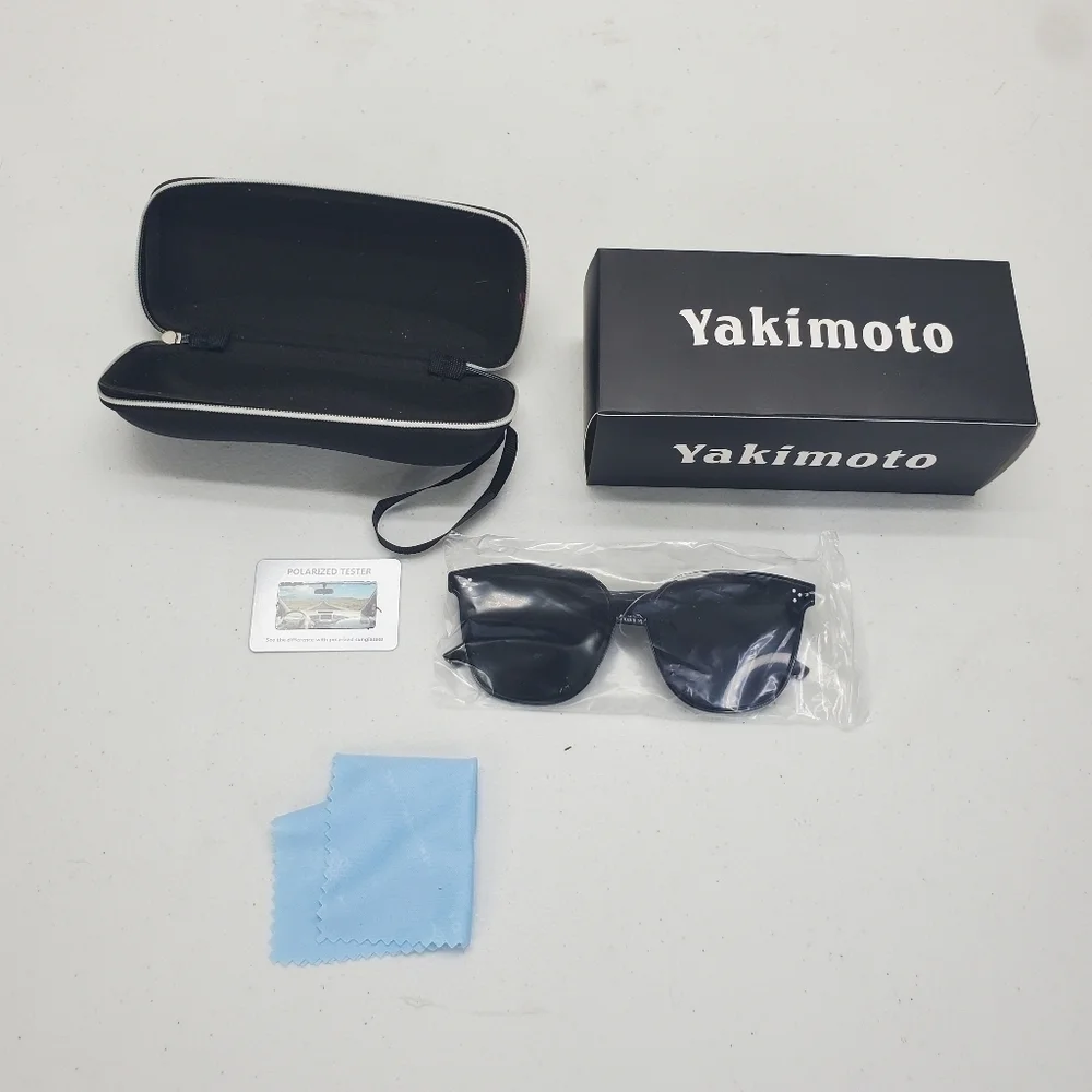 Yakimoto Trendy Polarized UV Blocking Sunglasses NWT